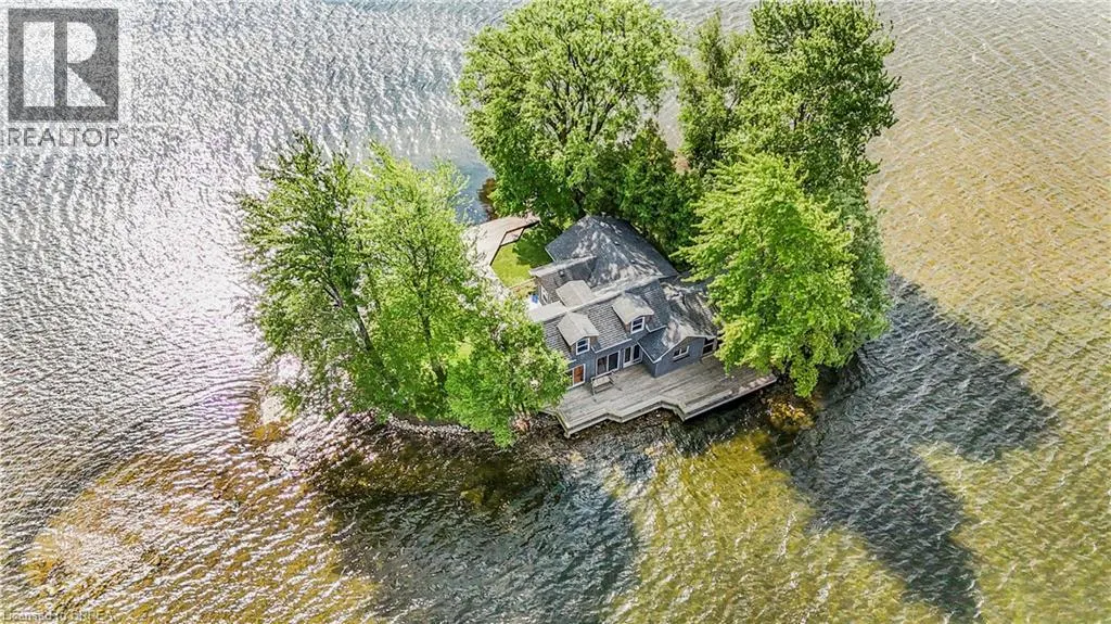 43 MCCLINTOCK Drive