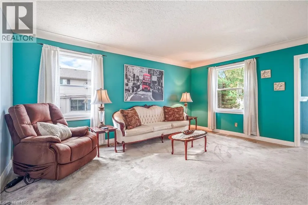 22 WAYNE Drive