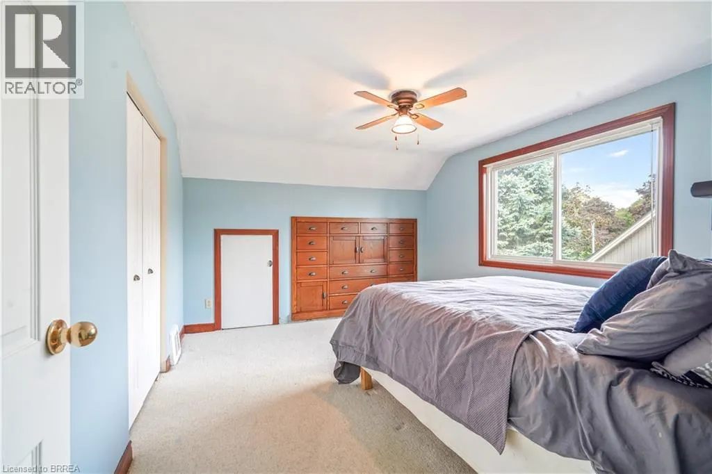 22 WAYNE Drive