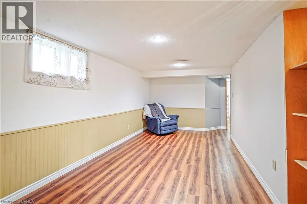 22 WAYNE Drive