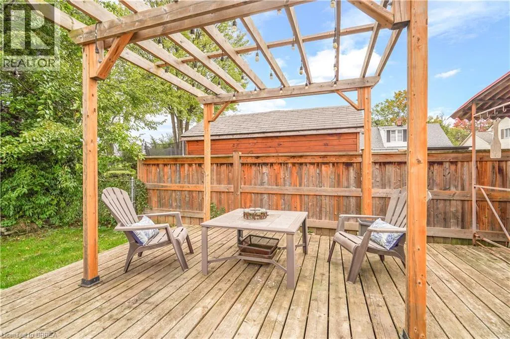 22 WAYNE Drive