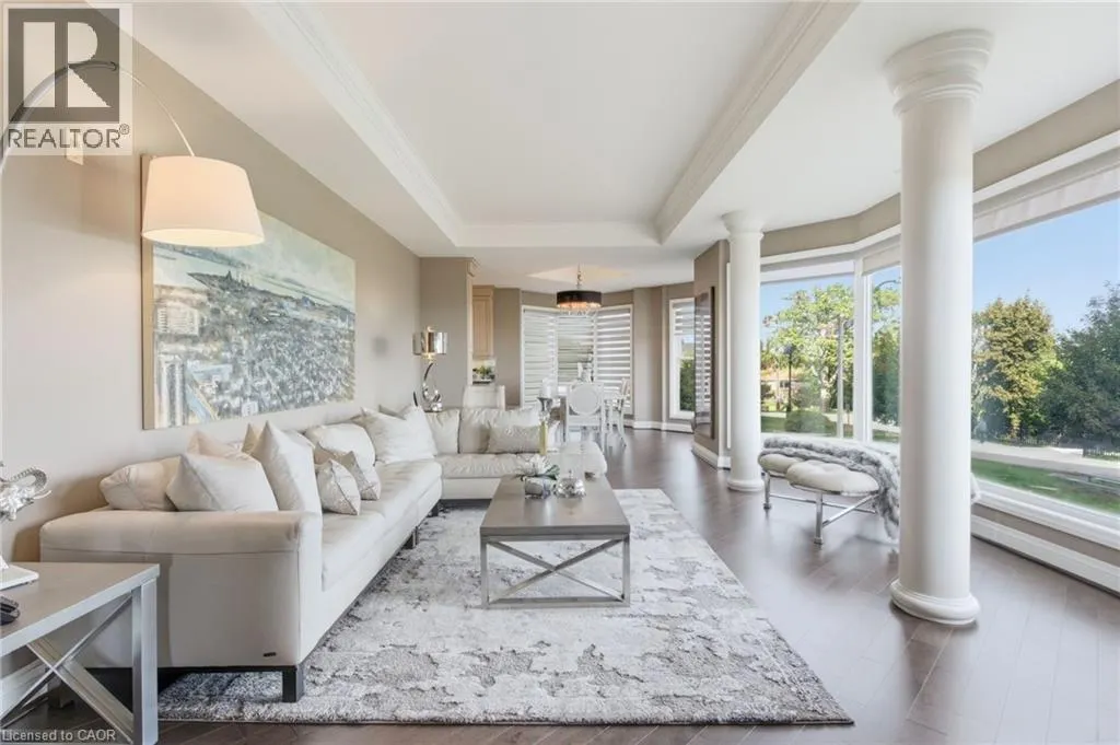 174 MOUNTAIN PARK Avenue Unit# 2W, #2W