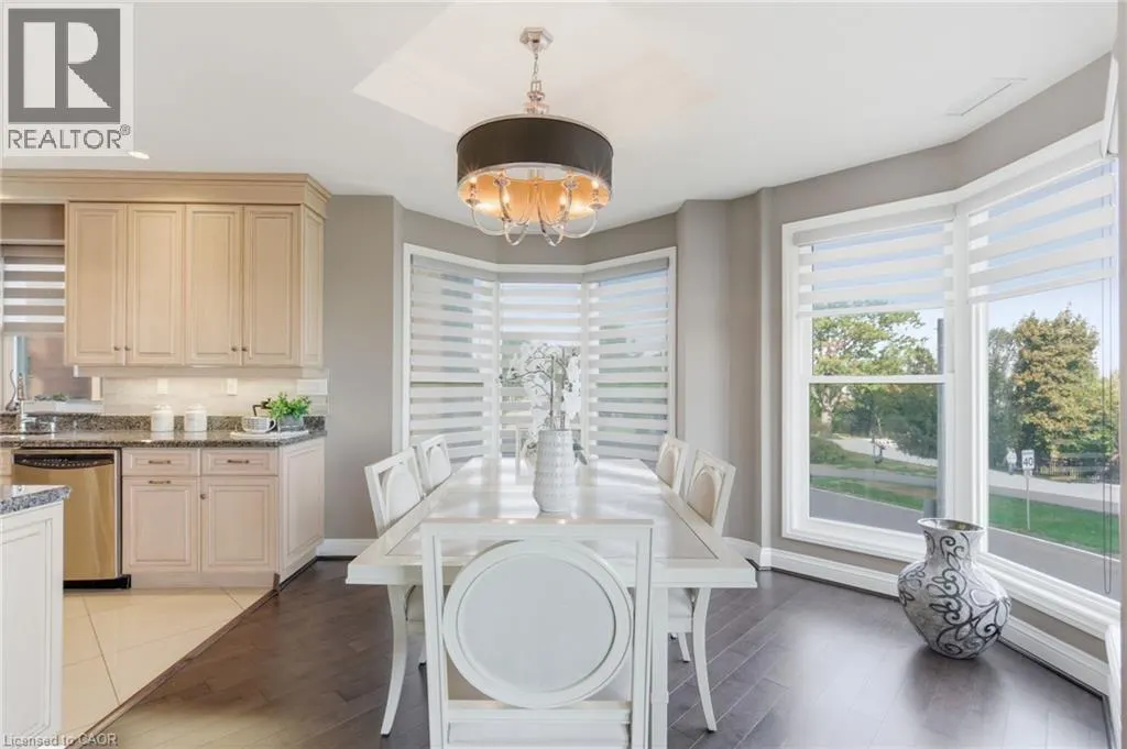 174 MOUNTAIN PARK Avenue Unit# 2W, #2W