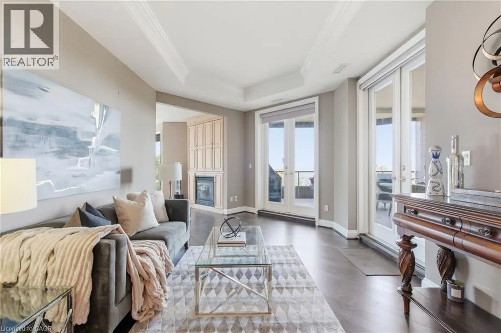 174 MOUNTAIN PARK Avenue Unit# 2W, #2W