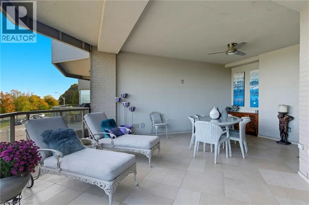 174 MOUNTAIN PARK Avenue Unit# 2W, #2W