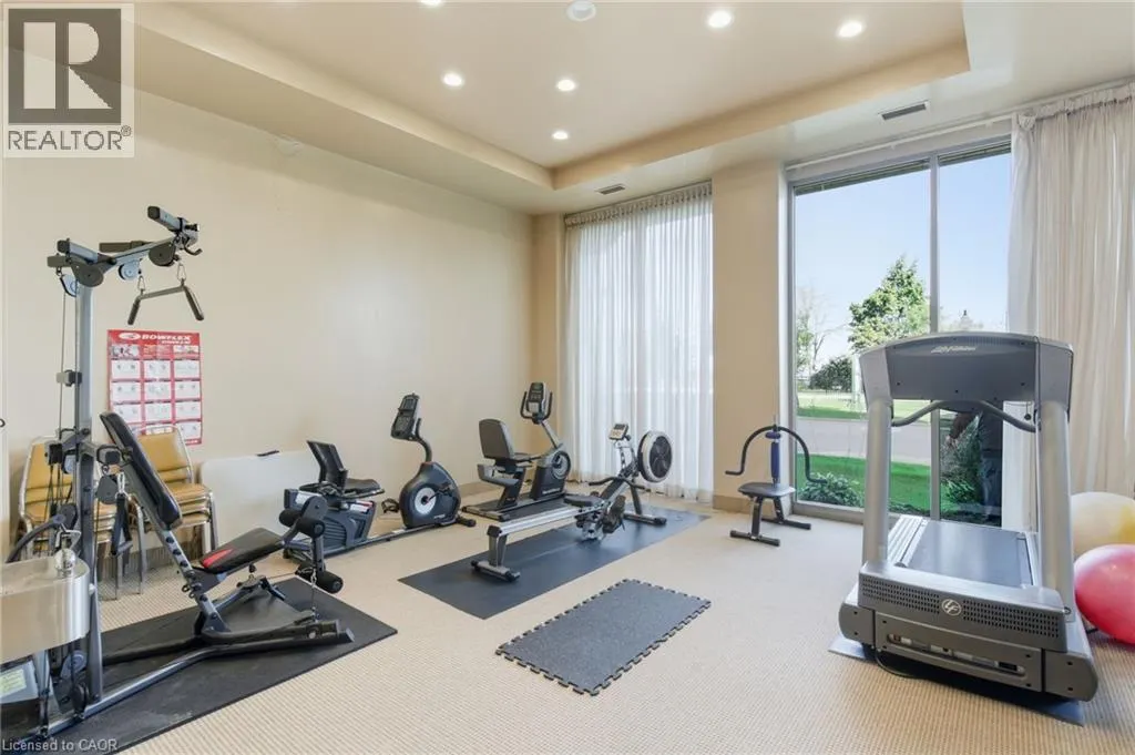 174 MOUNTAIN PARK Avenue Unit# 2W, #2W