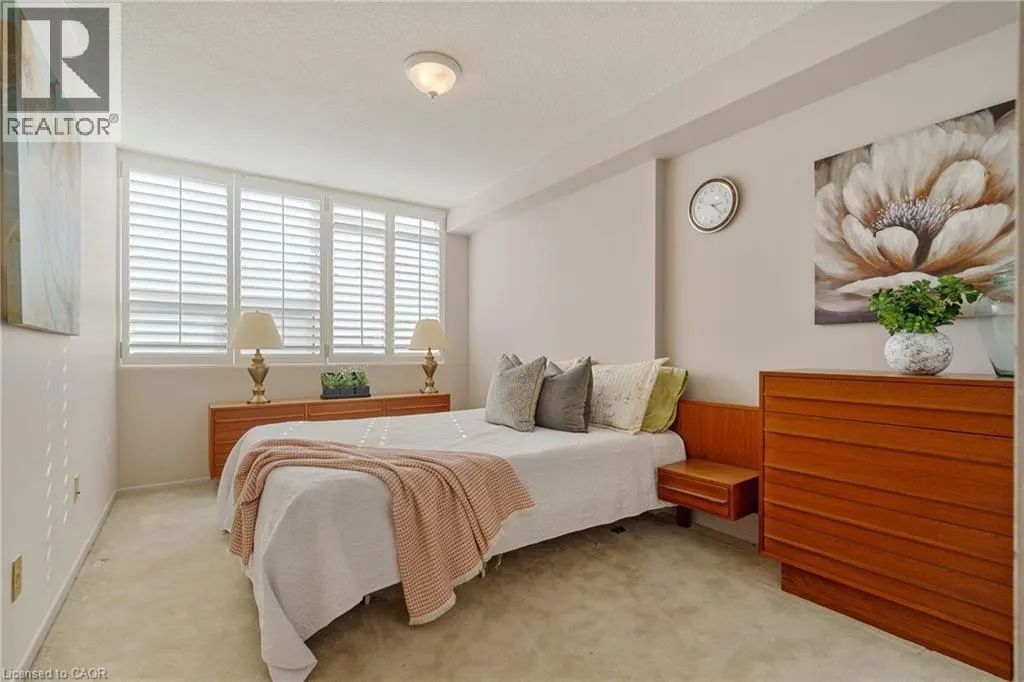 120 DUKE Street Unit# 403, #403