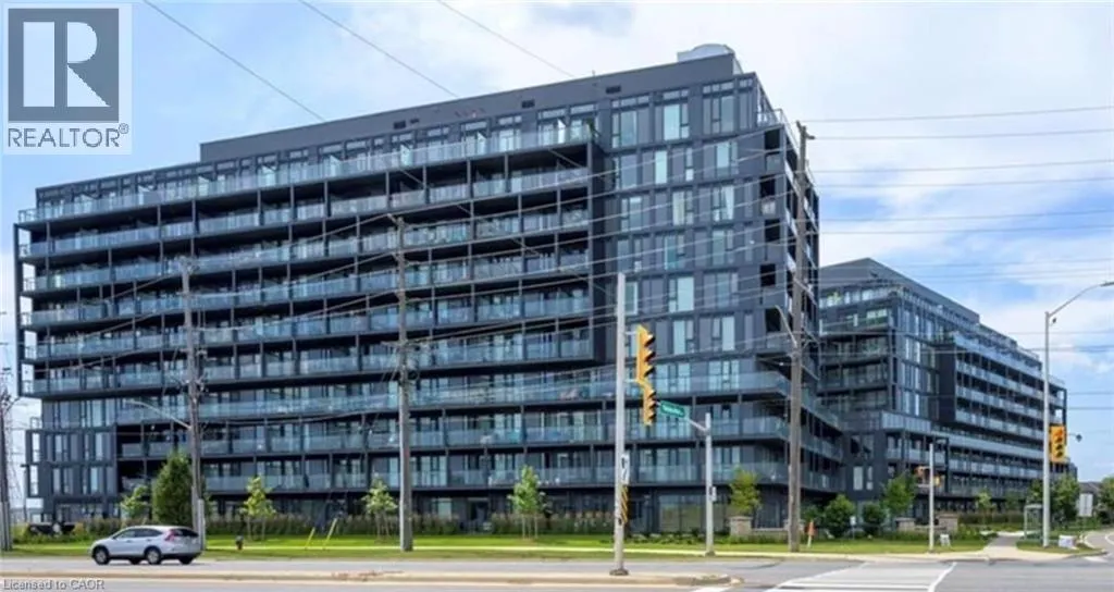 3200 DAKOTA Common Unit# B611, #B611