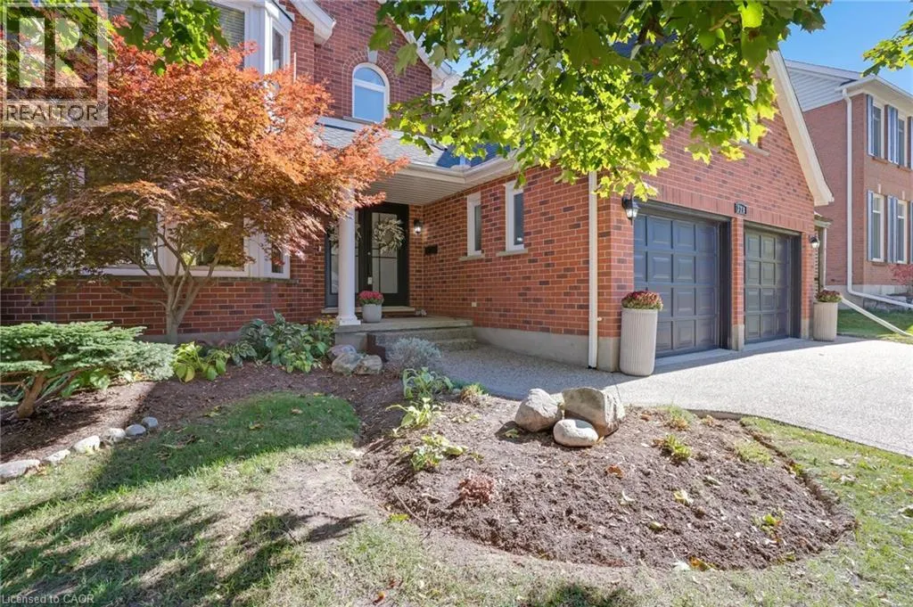 328 WYECROFT Boulevard