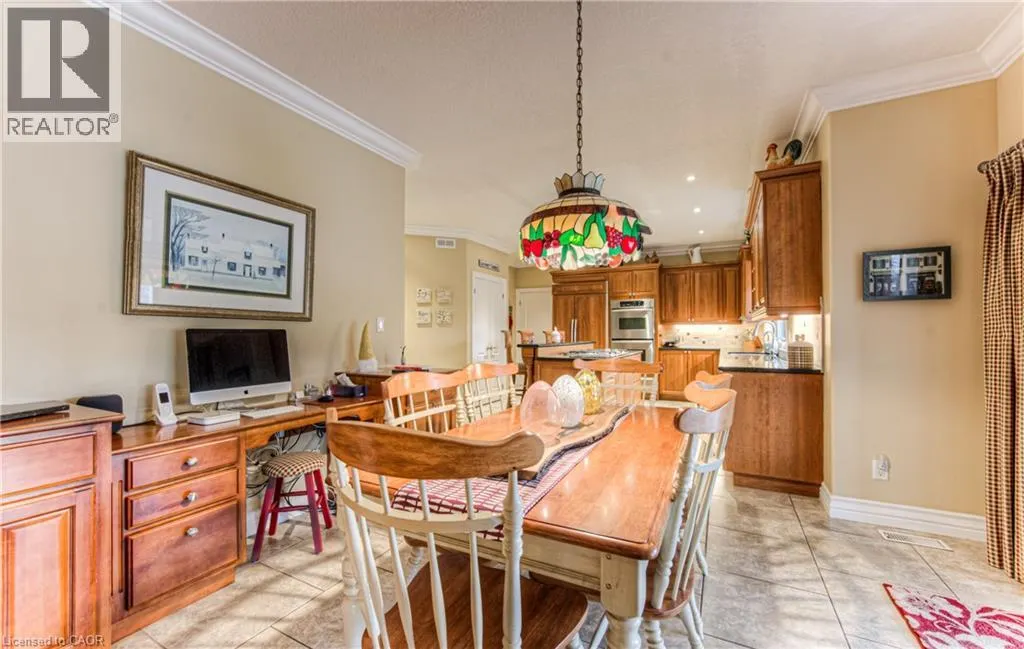 7 JOHN ROSS Court