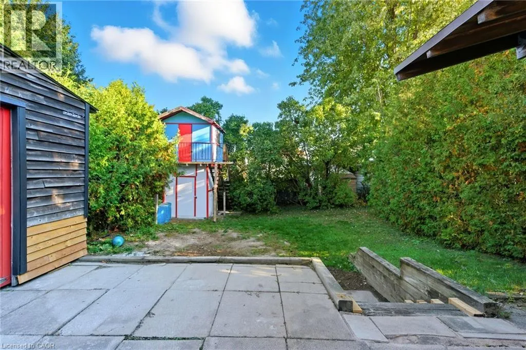 267 THAYER Avenue