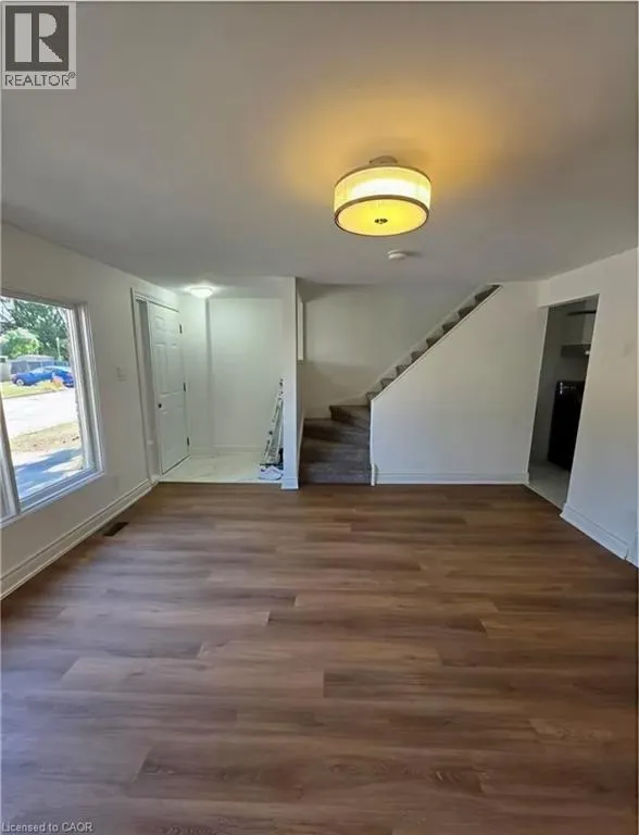 511 PARKVIEW Crescent