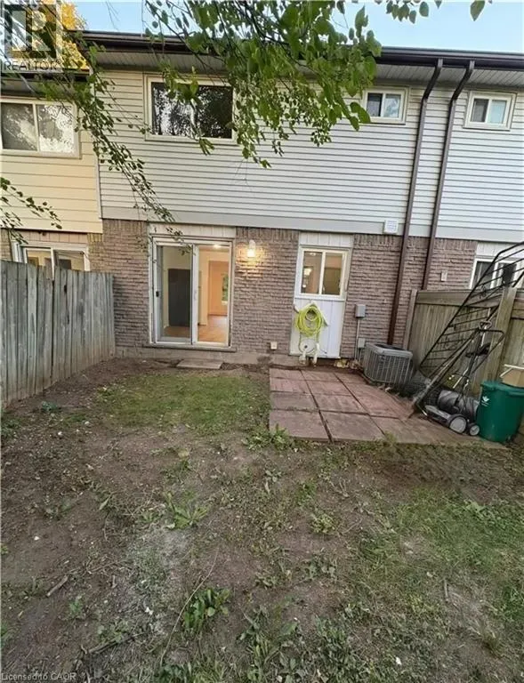 511 PARKVIEW Crescent