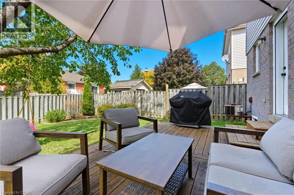 28 BROOKHEATH Lane