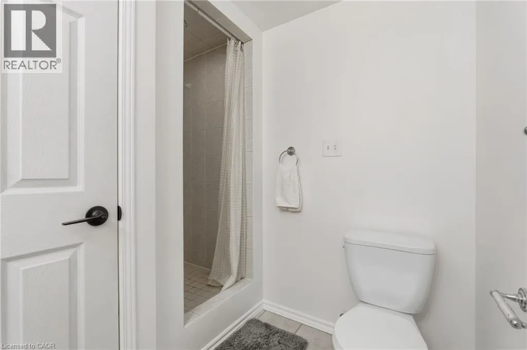 28 BROOKHEATH Lane