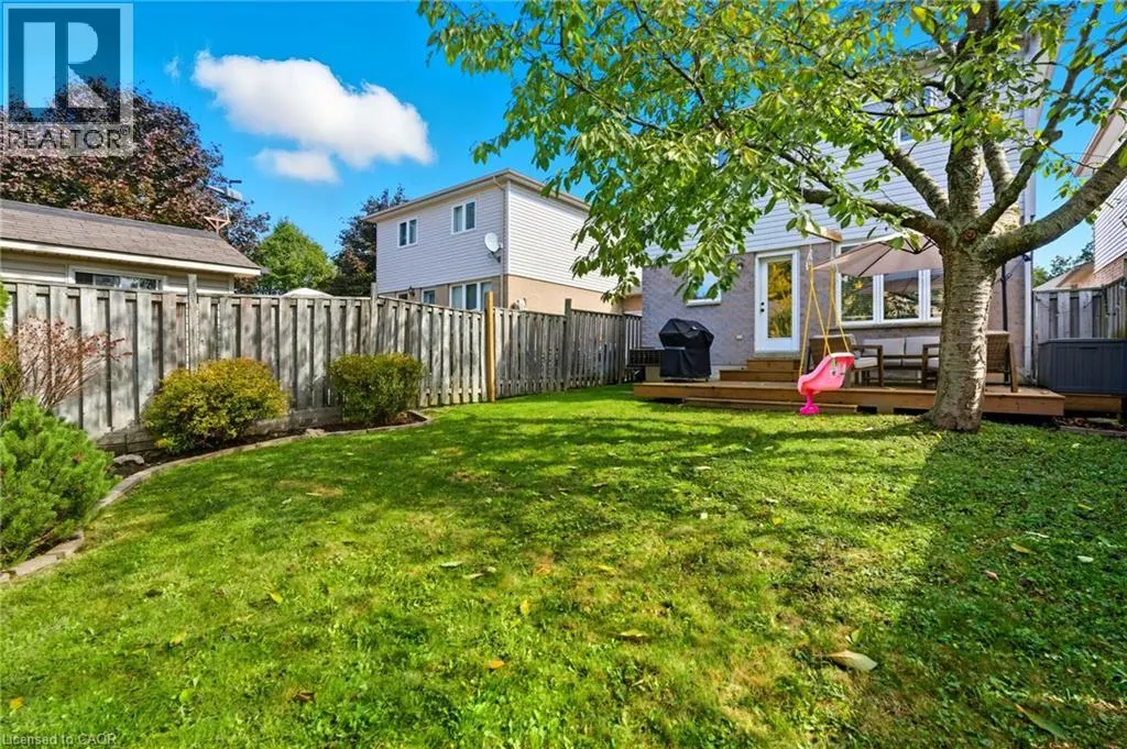 28 BROOKHEATH Lane