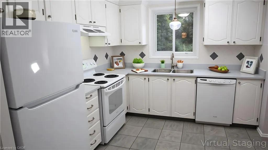 297 BLUEVALE Street N Unit# B, #B