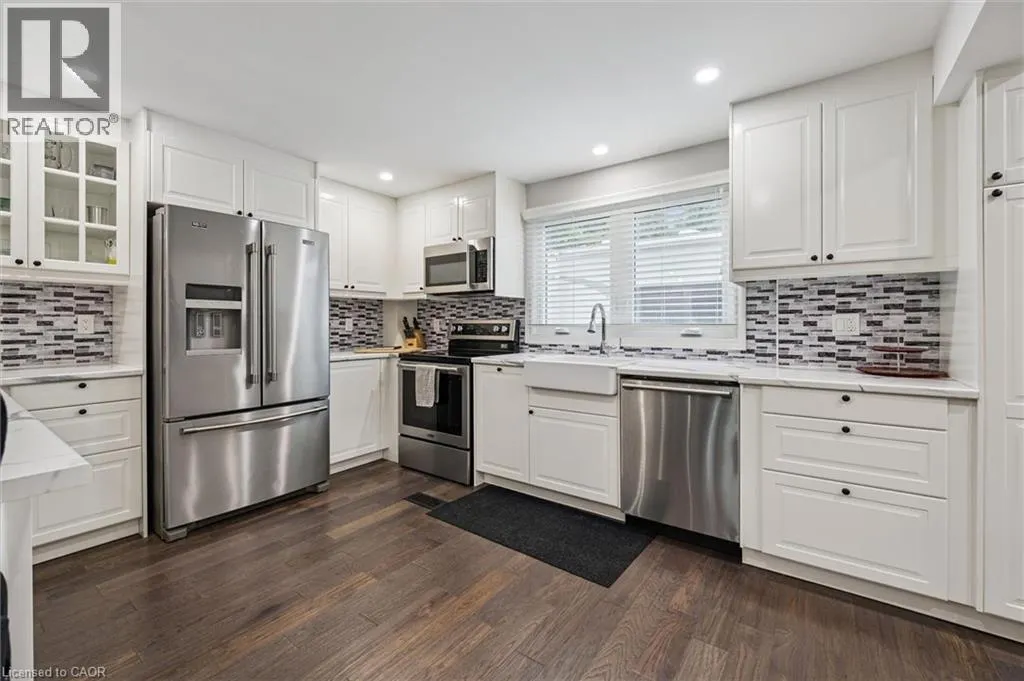 118 GLAMIS Road