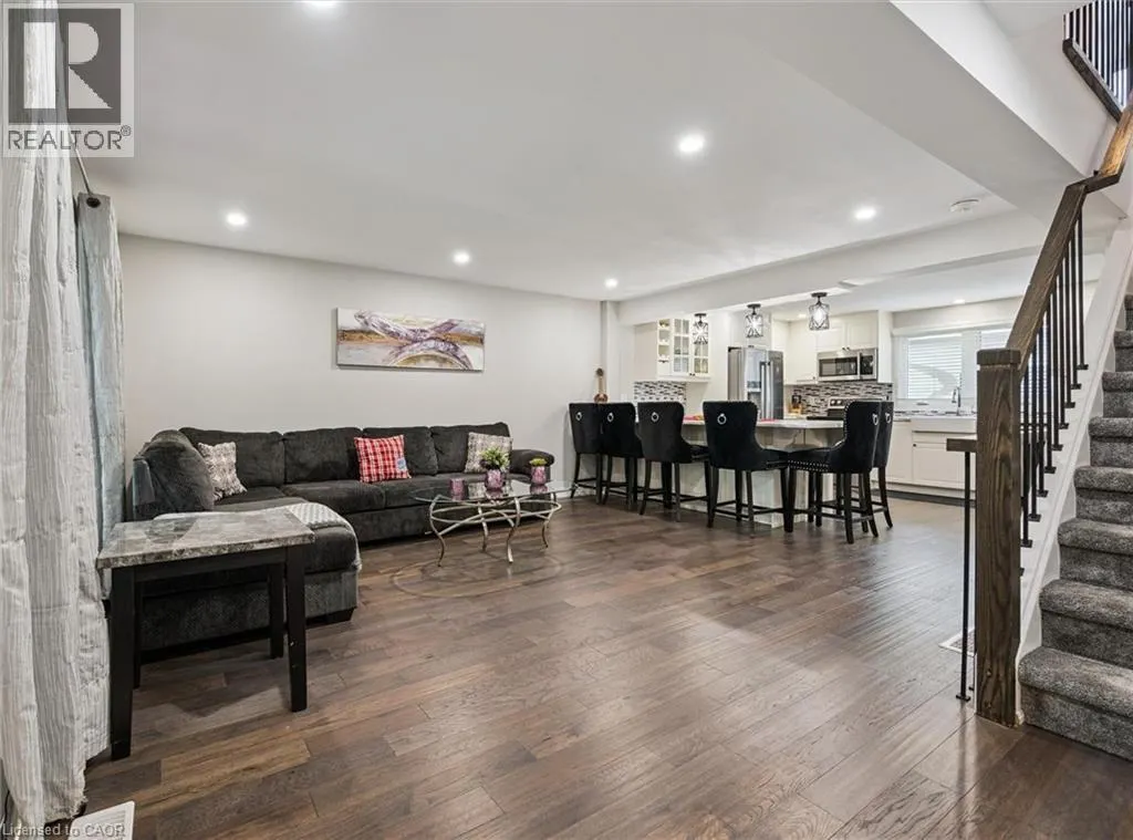 118 GLAMIS Road