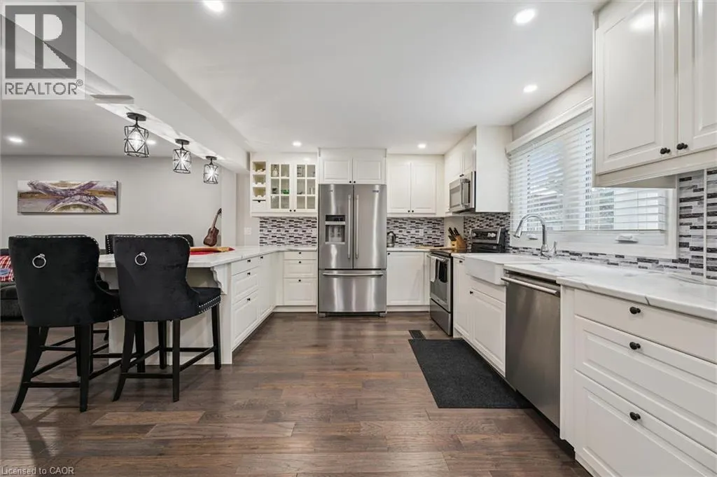 118 GLAMIS Road