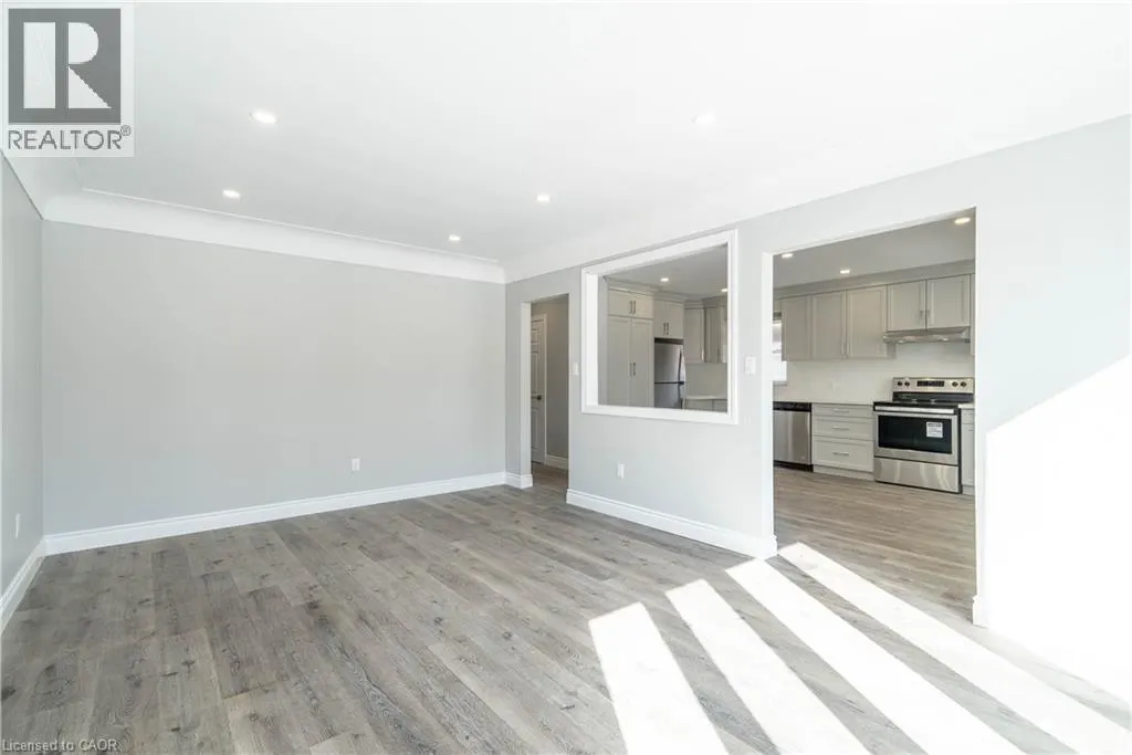 196 UPPER PARADISE Road Unit# 1, #1