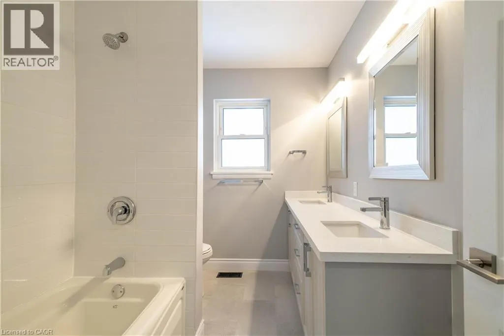 196 UPPER PARADISE Road Unit# 1, #1