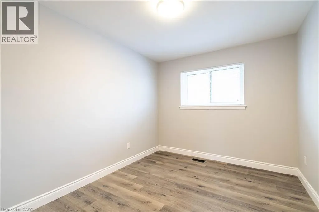 196 UPPER PARADISE Road Unit# 1, #1