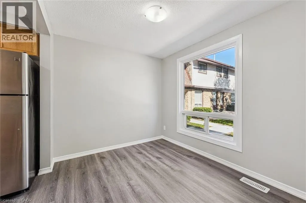 210 GLAMIS Road Unit# 51, #51