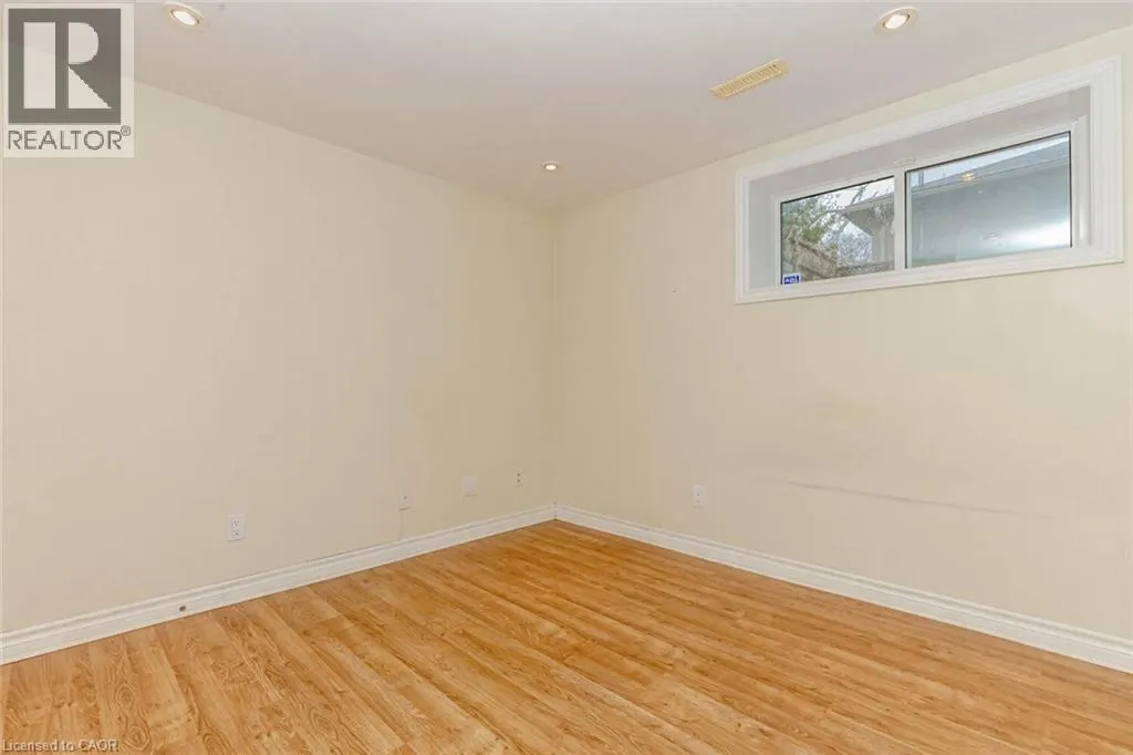 1259 TWIN OAKS Drive