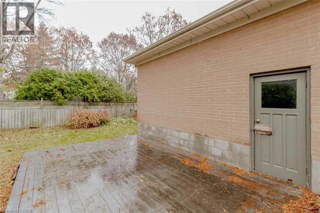 1259 TWIN OAKS Drive