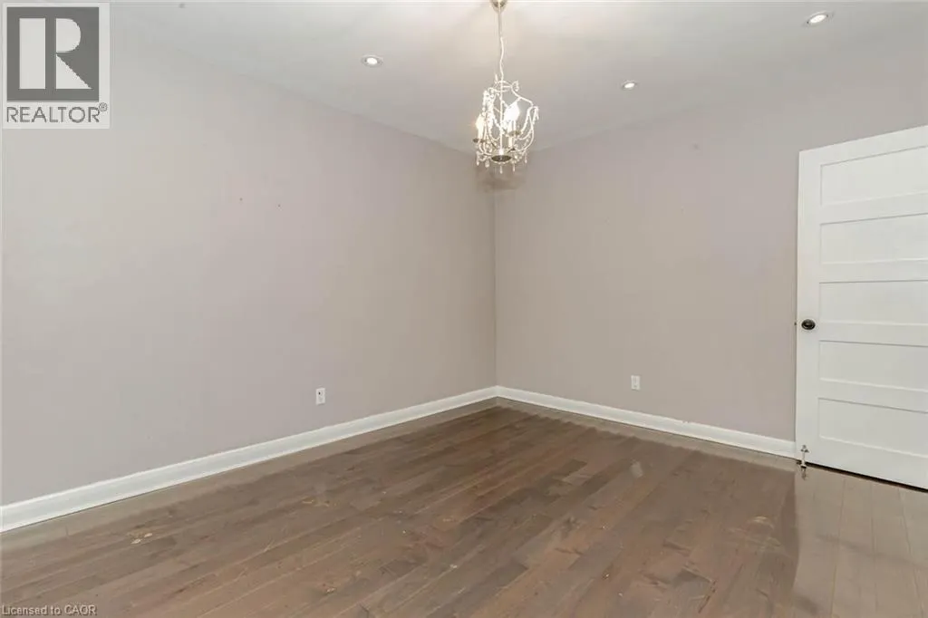 1259 TWIN OAKS Drive