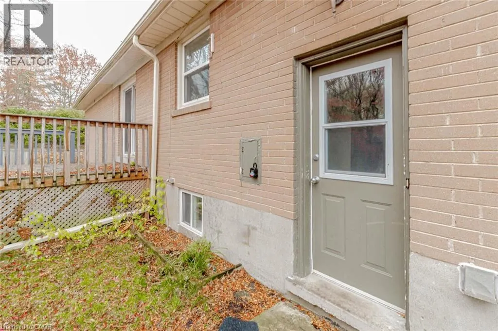 1259 TWIN OAKS Drive