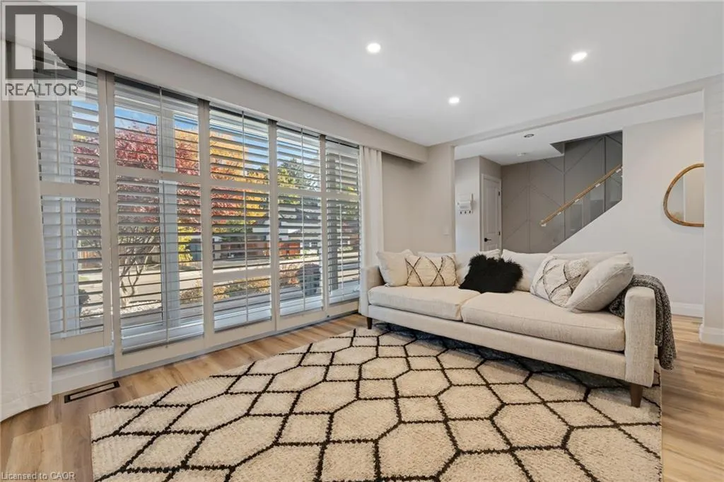 49 BERGEY Street