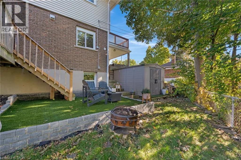 49 BERGEY Street