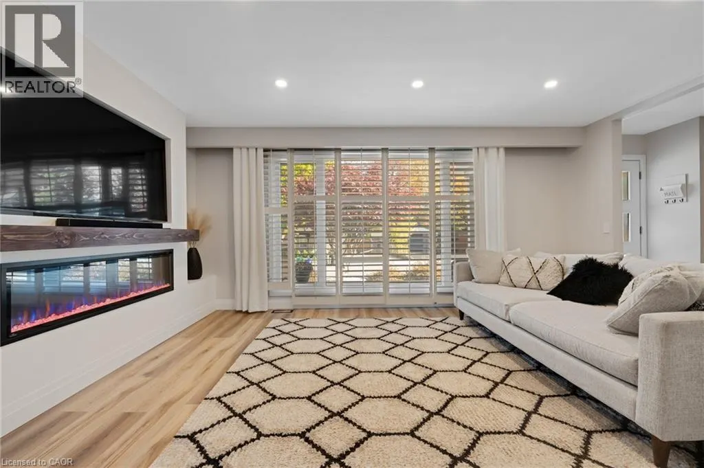 49 BERGEY Street