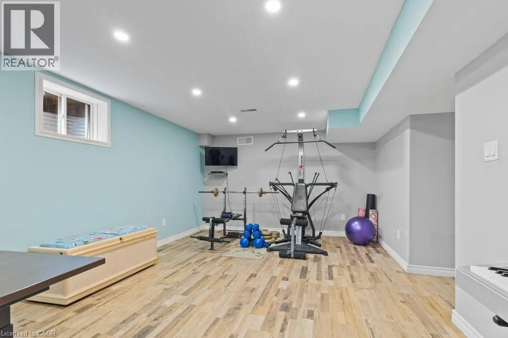 286 APPLE HILL Crescent