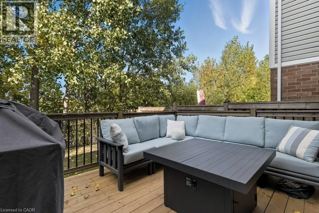 286 APPLE HILL Crescent