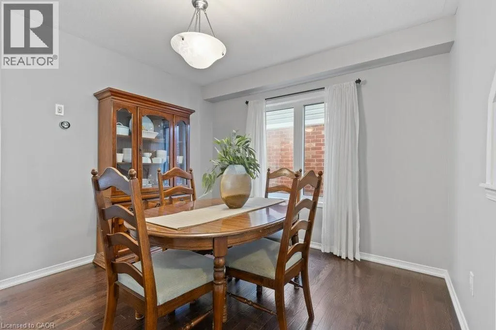 286 APPLE HILL Crescent