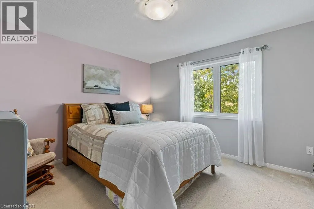 286 APPLE HILL Crescent