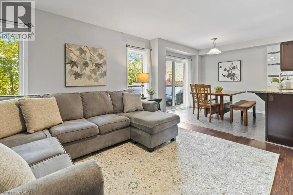 286 APPLE HILL Crescent