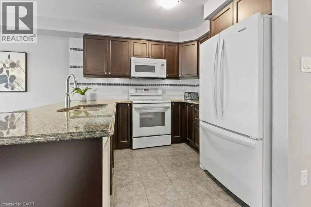 286 APPLE HILL Crescent