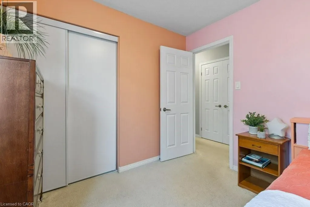 286 APPLE HILL Crescent