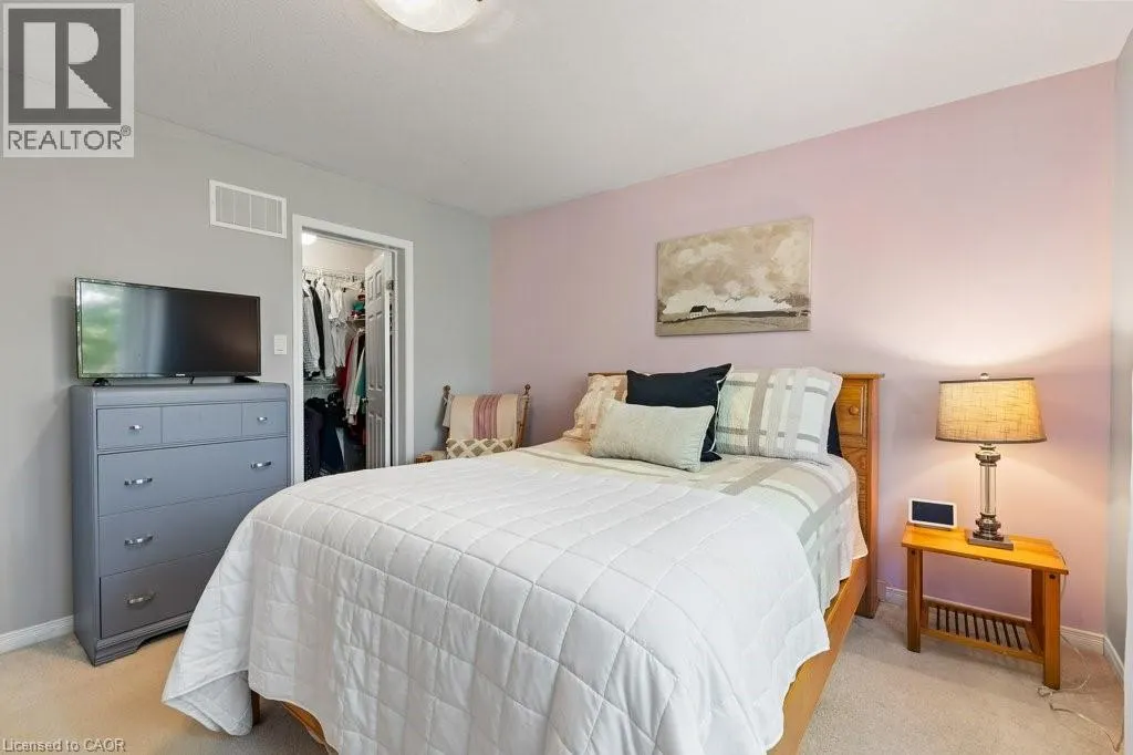286 APPLE HILL Crescent