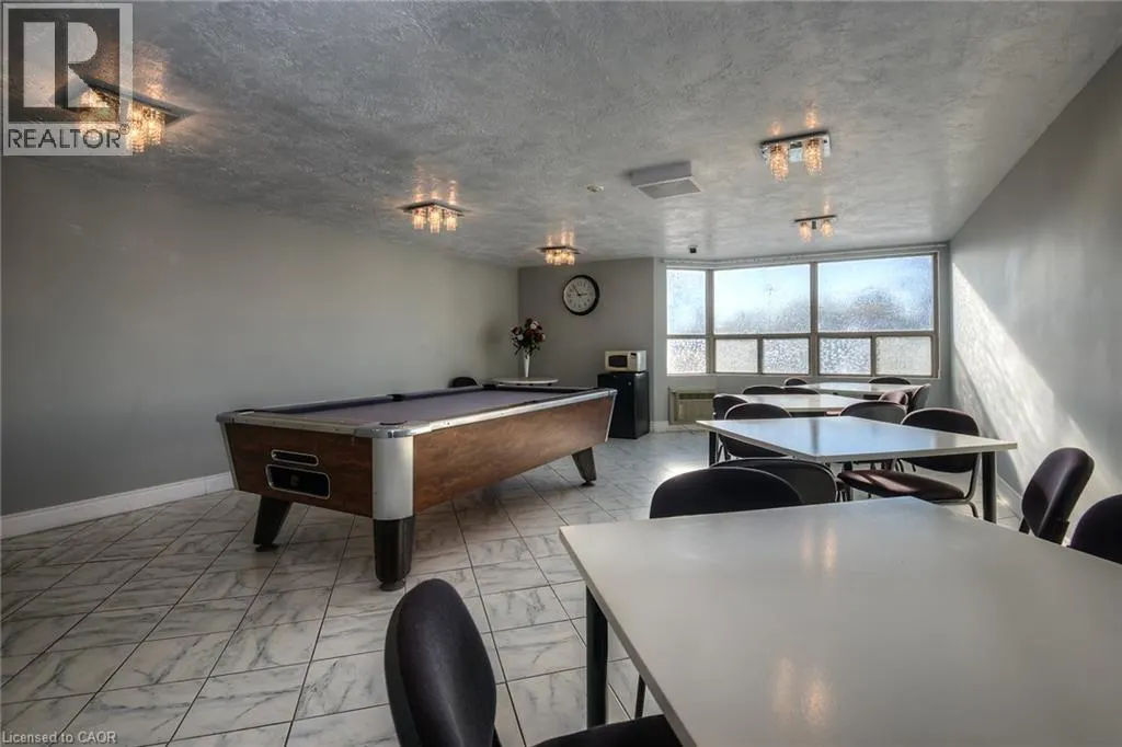 55 GREEN VALLEY Drive Unit# 811, #811