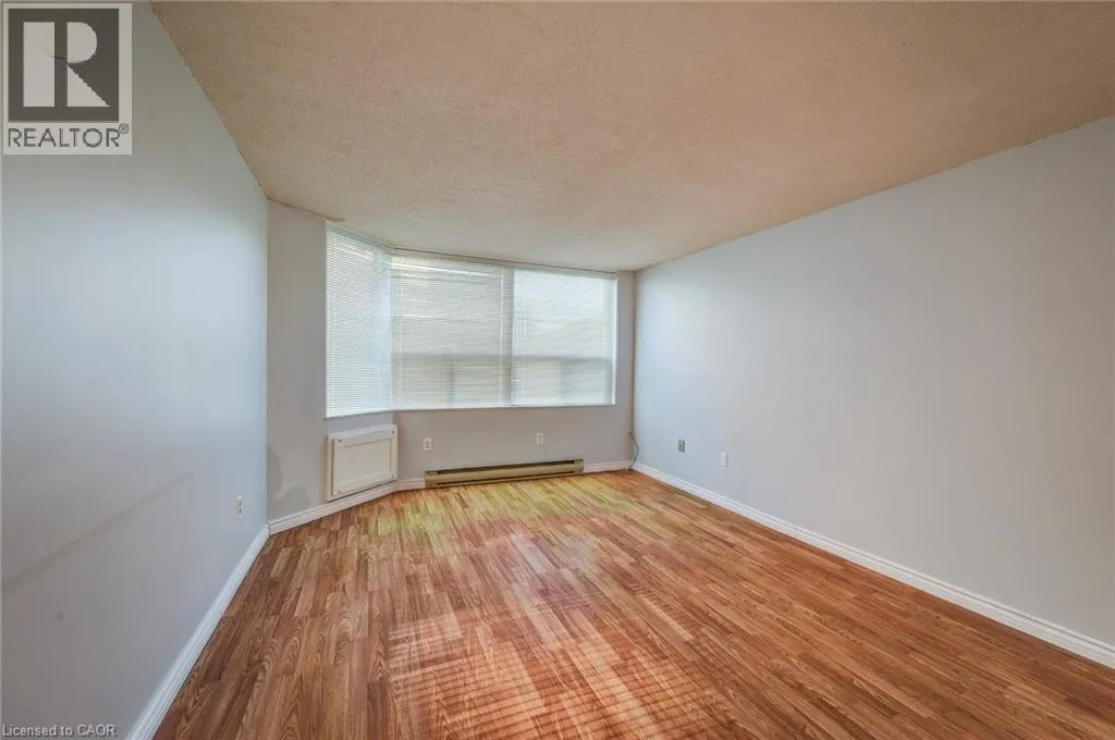 55 GREEN VALLEY Drive Unit# 811, #811