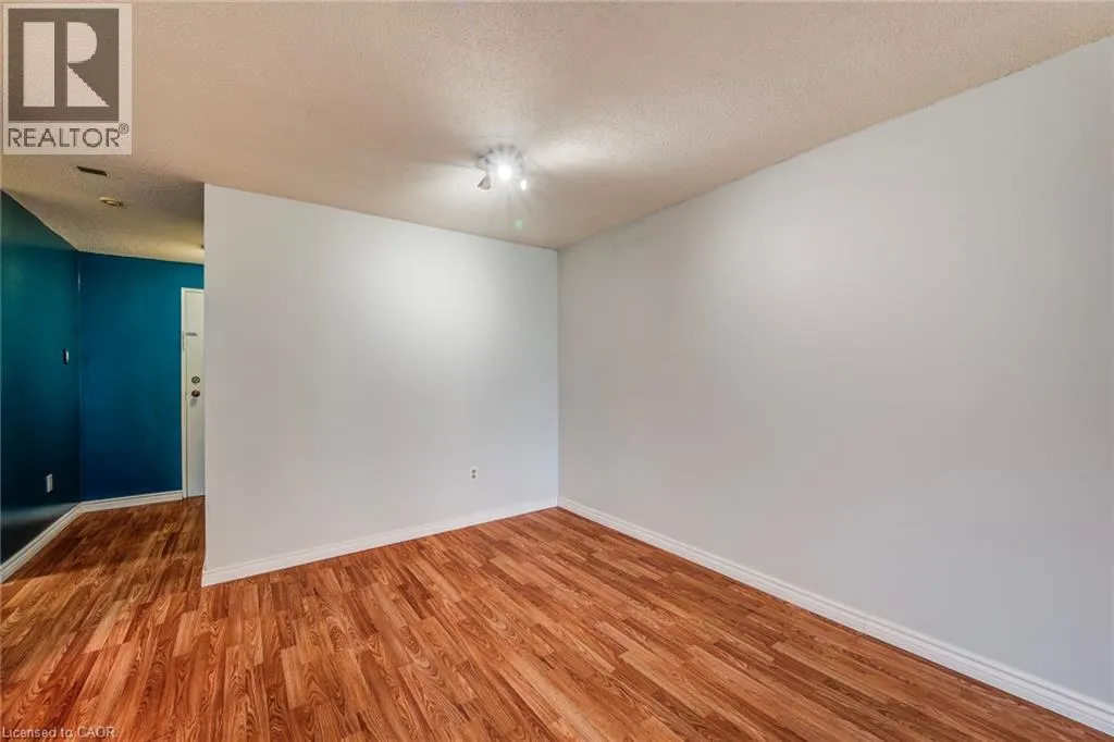 55 GREEN VALLEY Drive Unit# 811, #811