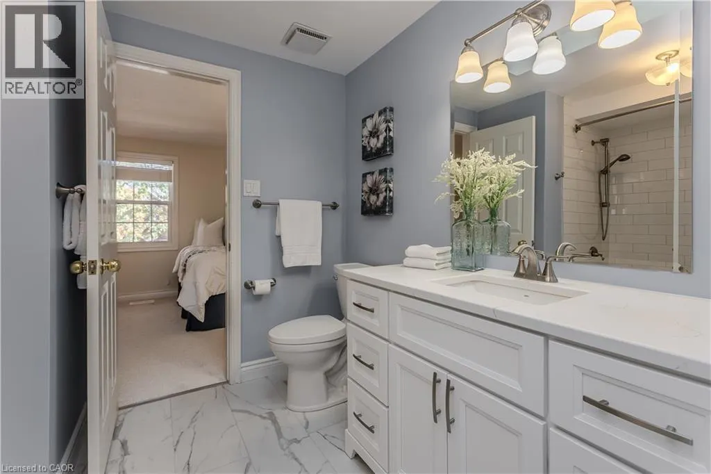 2390 WOODWARD Avenue Unit# 5, #5