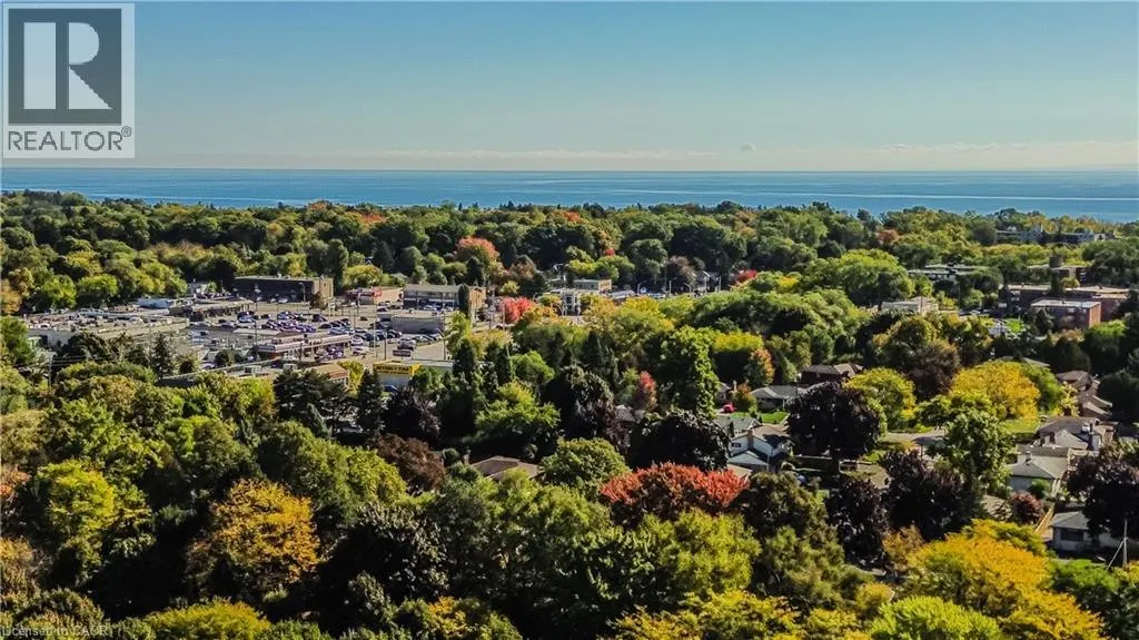 2390 WOODWARD Avenue Unit# 5, #5