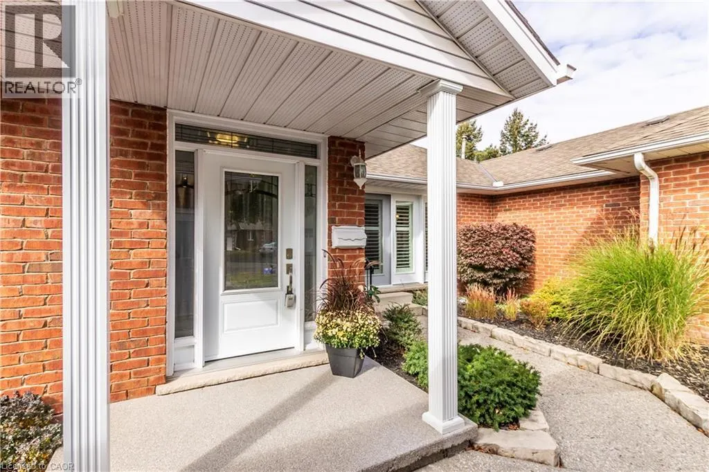 71 BEASLEY Crescent Unit# 16, #16