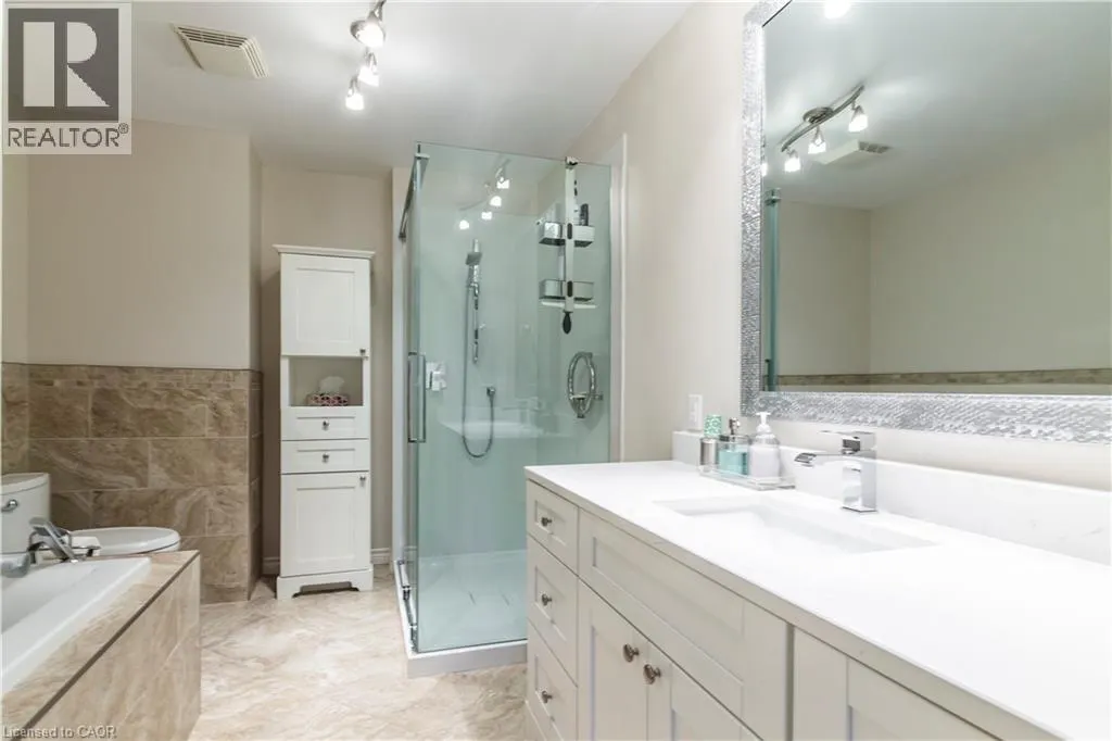 71 BEASLEY Crescent Unit# 16, #16